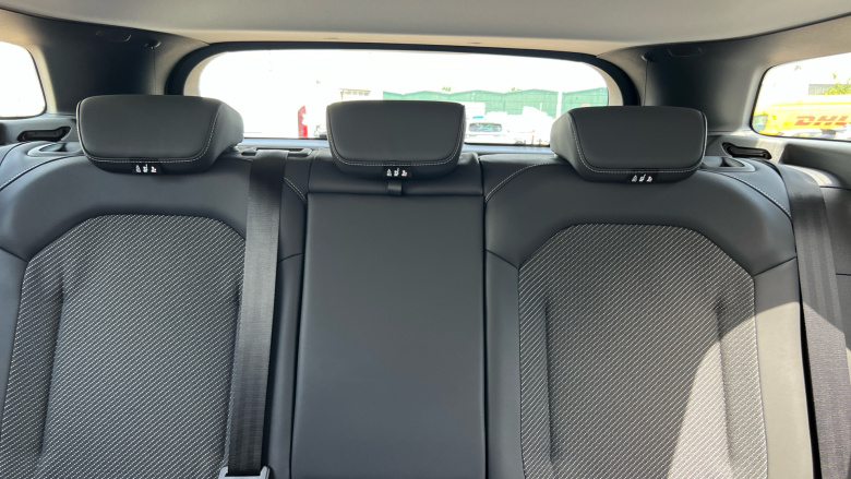 Ford Explorer 210kW Select 79kWh 5dr Auto Electric Estate